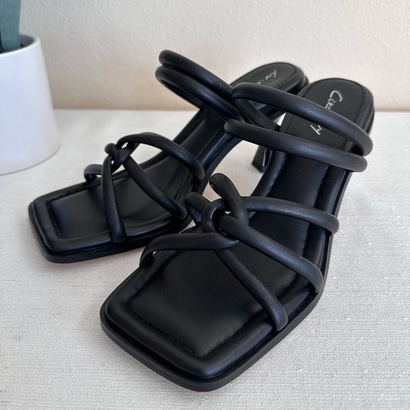 Circus By Sam Edelman Savanna Black Multi-Strap Heeled Sandals Women’s 8 - Picture 5 of 10